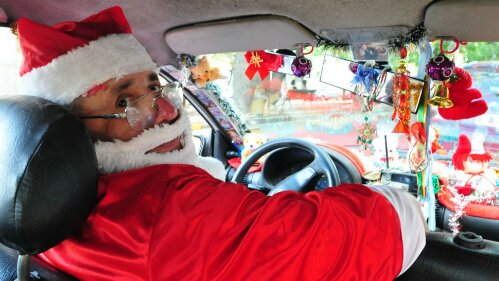 Esta Navidad Papá Noel llega en taxi a Córdoba