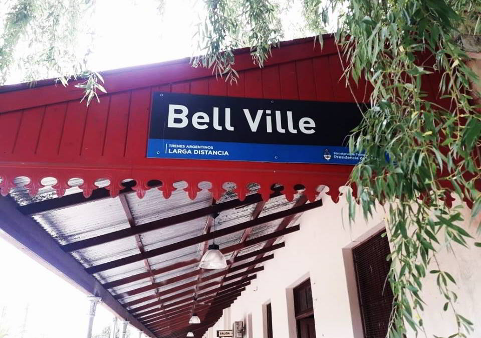 Suman parada en Bell Ville en el recorrido del tren a Buenos Aires
