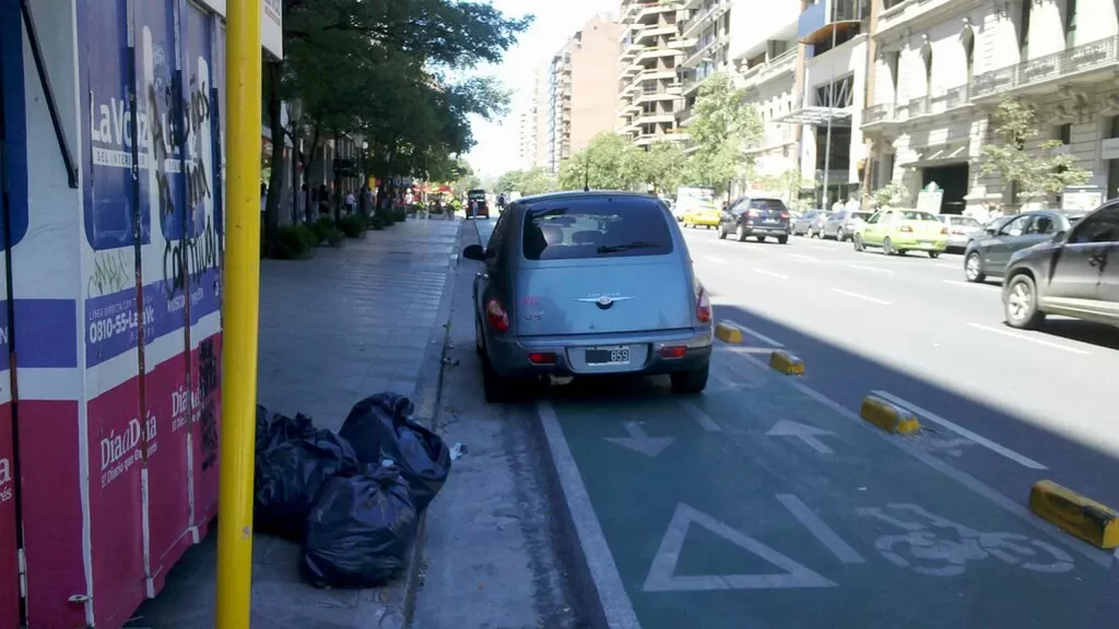 multas en Córdoba mal estacionamiento